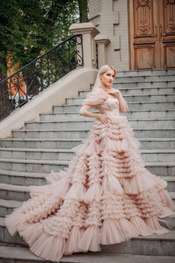The Ultimate Guide to Styling Haute Couture Pieces for Daily Wear